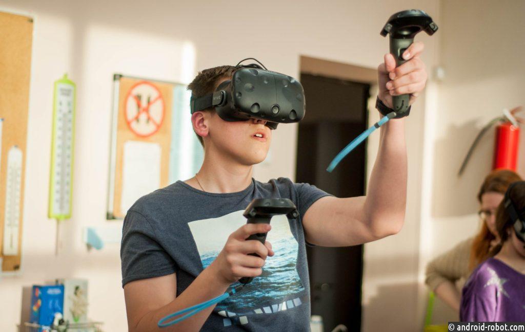 Дальневосточный  университет будет внедрять  образовательные VR-технологии