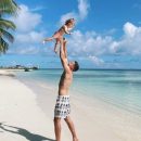 ФОТО. Матвиенко с дочкой загорают на Мальдивах